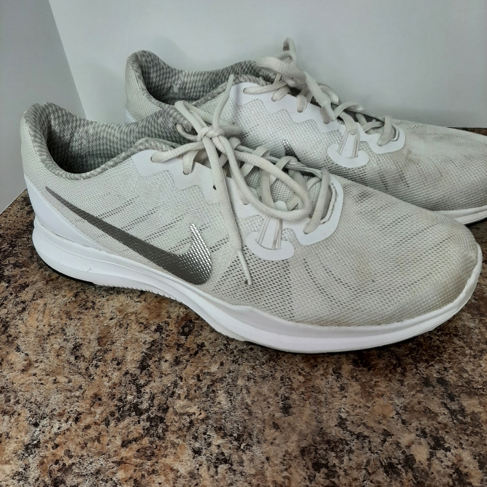 Ladies Nike Training TR7 Running shoes, sz 11